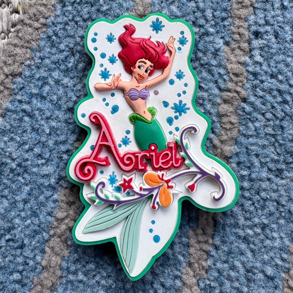 Disney Princess The Little Mermaid Ariel 3‎ 1/2" Collectible Vinyl Magnet Enesco